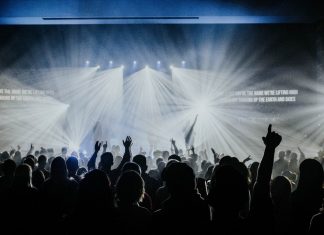 Selain Lagu, Apa yang Harus Dipersiapkan Seorang Worship Leader?