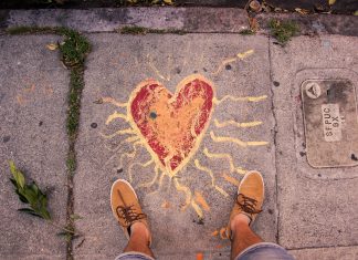 Apa yang Harus Dilakukan Ketika Mendapati Pasangan Berselingkuh?