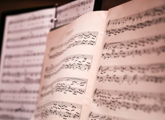 Ubah Drama Musikal Menjadi Rohani, Gereja Ini Dituntut